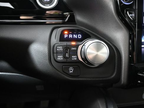 Used 2026 RAM 1500 Laramie w/ Night Edition AWD/4WD image 32