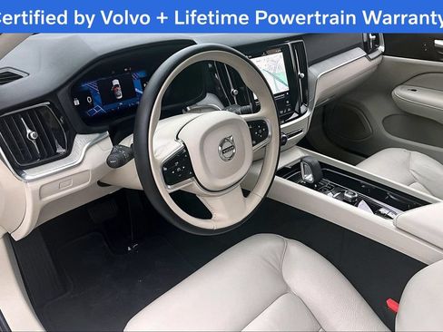 Used 2025 Volvo S60 B5 Plus AWD/4WD image 19