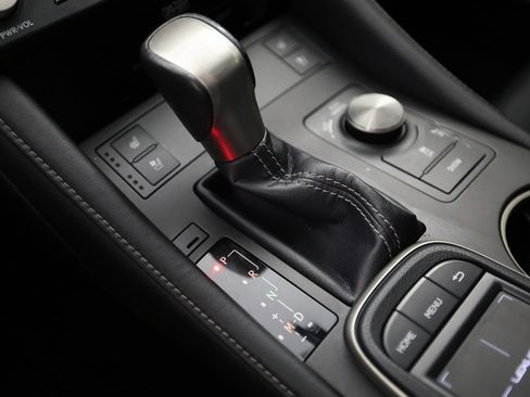 Used 2015 Lexus RC 350 image 23