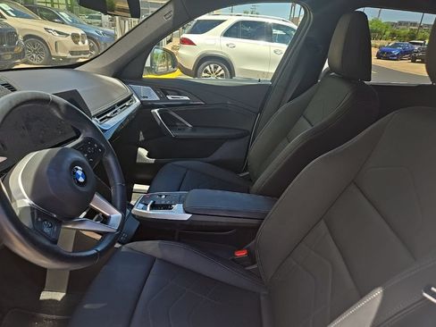 Used 2023 BMW X1 xDrive28i w/ Premium Package AWD/4WD image 5
