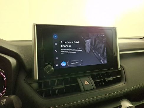 Certified 2025 Toyota RAV4 XLE w/ Convenience Package FWD image 21