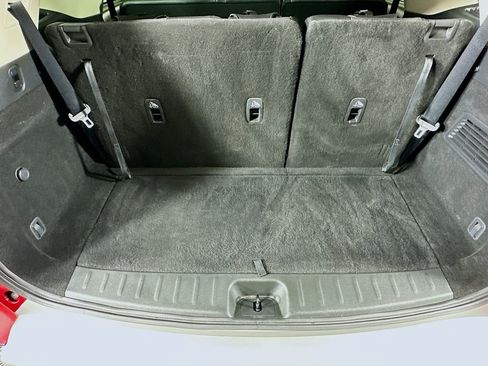 Used 2023 Nissan Pathfinder SL AWD/4WD image 35