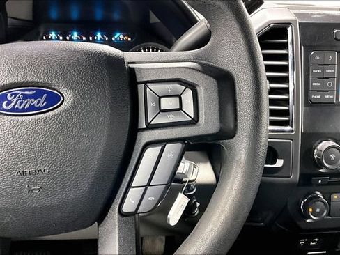 Used 2015 Ford F150 XLT RWD image 13