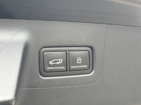 Used 2026 Hyundai Santa Fe SEL FWD image 28