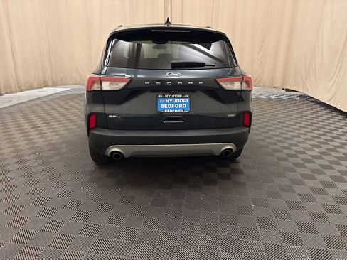 Used 2022 Ford Escape SEL w/ Technology Package image 6