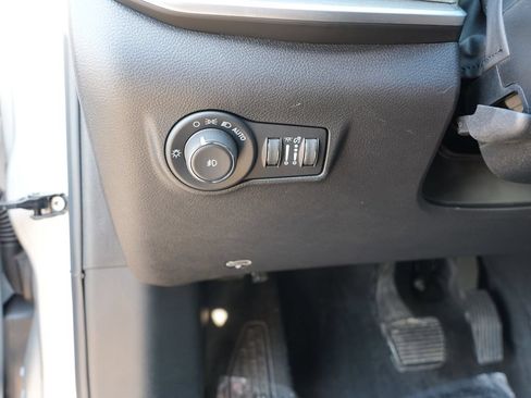 Used 2025 Jeep Compass Limited AWD/4WD image 17