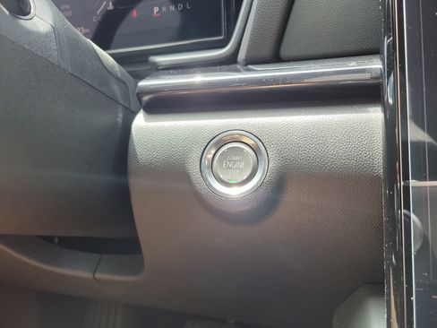 Used 2026 GMC Terrain AT4 w/ Convenience Package III AWD/4WD image 29