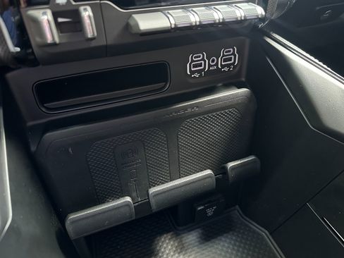 Used 2023 RAM 2500 Limited image 48