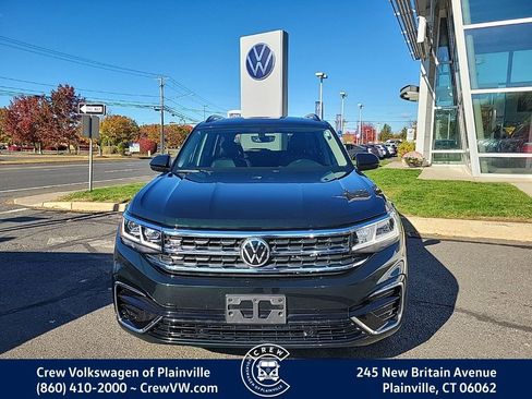 Certified 2021 Volkswagen Atlas SE w/ Panoramic Sunroof Package image 2
