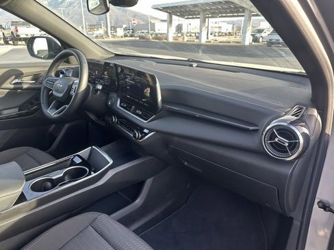 Certified 2025 Chevrolet Equinox LT image 21