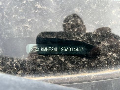 Used 2016 Hyundai Sonata SE FWD image 2