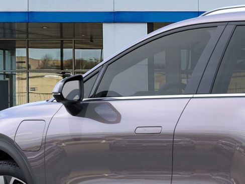 New 2026 Chevrolet Equinox EV LT image 13