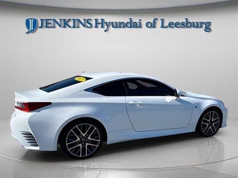 Used 2016 Lexus RC 200t image 9
