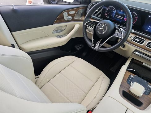 Certified 2024 Mercedes-Benz GLE 450 4MATIC image 29