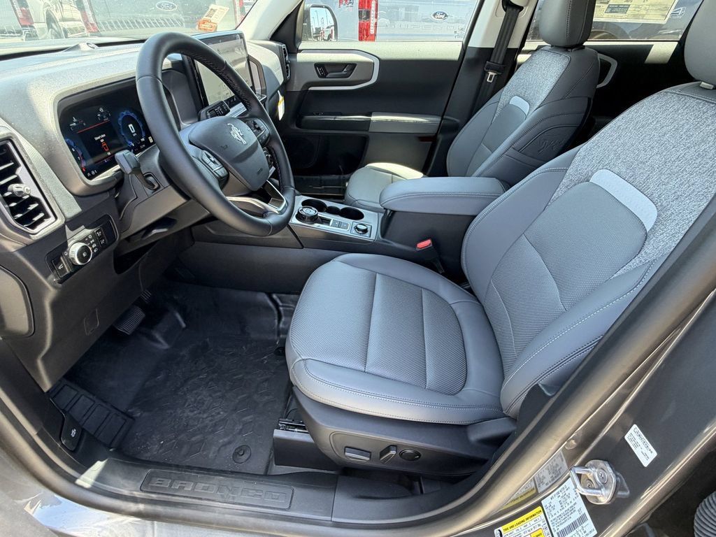 New 2025 Ford Bronco Sport Badlands w/ Badlands Tech Package AWD/4WD image 27
