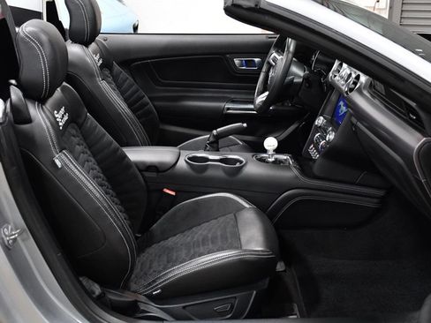 Used 2022 Ford Mustang GT Premium w/ GT Performance Package RWD image 39