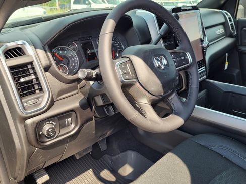 New 2026 RAM 2500 Lone Star AWD/4WD image 9