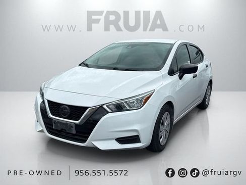 Used 2020 Nissan Versa S FWD image 1