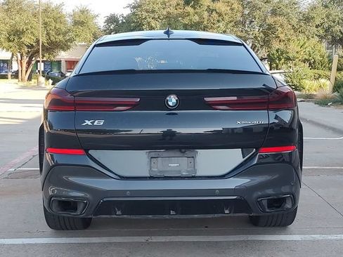 Used 2022 BMW X6 xDrive40i w/ M Sport Package AWD/4WD image 4