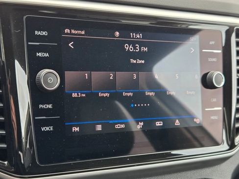 Used 2023 Volkswagen Atlas SE image 26