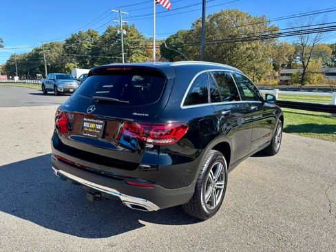 Used 2020 Mercedes-Benz GLC 300 4MATIC image 4