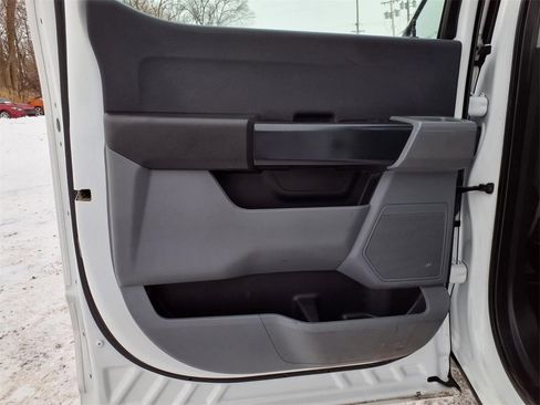 Used 2021 Ford F150 XL image 24