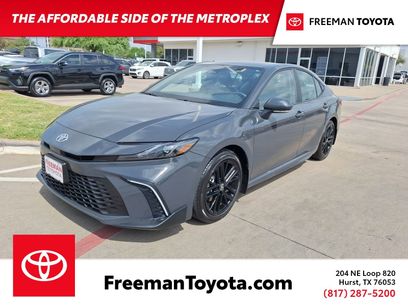 Used 2025 Toyota Camry SE