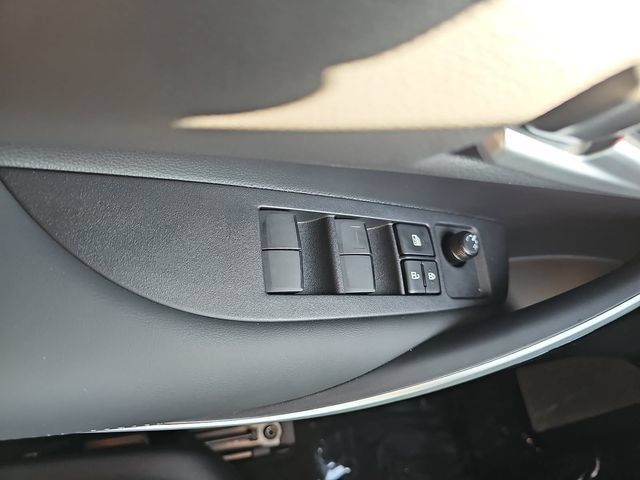 Used 2026 Toyota Corolla XLE FWD image 31