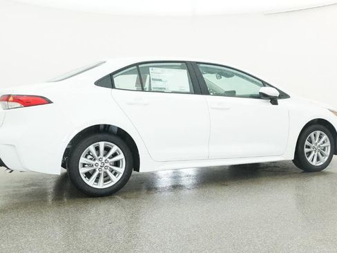 New 2026 Toyota Corolla LE image 33