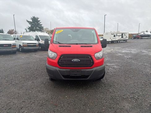 Used 2017 Ford Transit 150 XL image 3