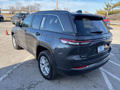 New 2026 Jeep Grand Cherokee Laredo X AWD/4WD image 24