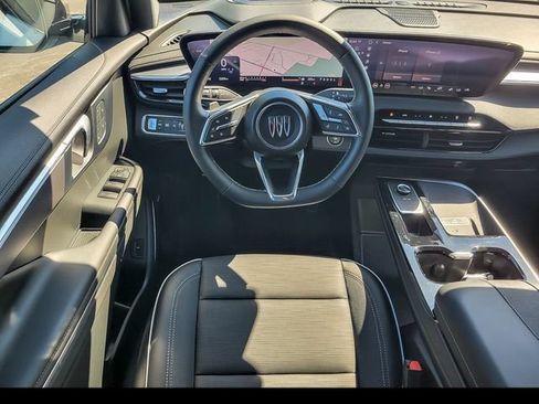 Used 2026 Buick Enclave Sport Touring w/ Power Package FWD image 14