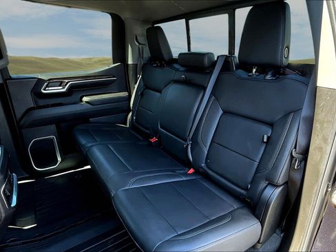 Used 2022 GMC Sierra 1500 Elevation w/ Elevation Premium Package image 15