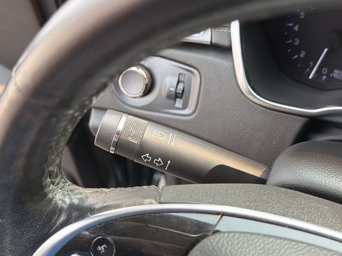 Used 2013 Cadillac SRX Luxury AWD/4WD image 17