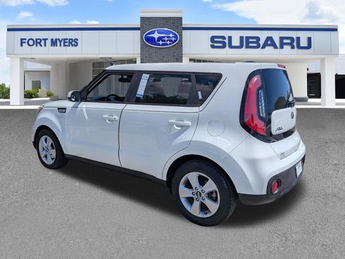 Used 2019 Kia Soul FWD image 6