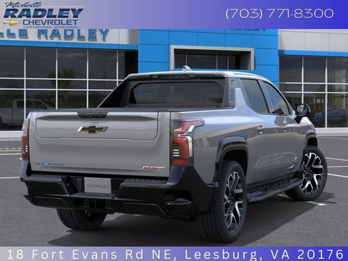 New 2025 Chevrolet Silverado EV RST image 4