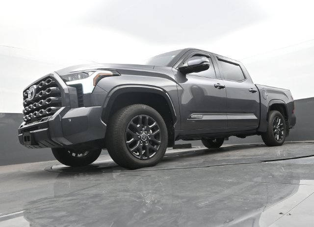 Used 2023 Toyota Tundra Platinum w/ Advanced Package AWD/4WD image 12