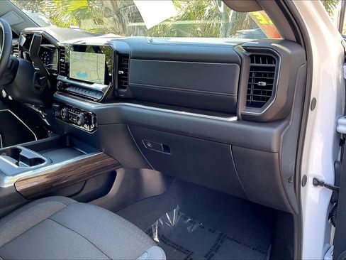 Certified 2025 Chevrolet Silverado 2500 LT w/ All Star Edition image 15