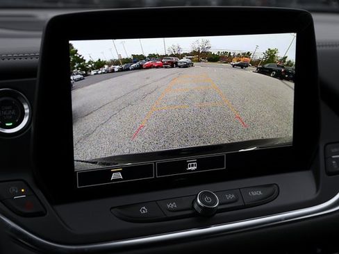 Used 2025 Chevrolet Blazer LT w/ Midnight/Sport Edition image 9