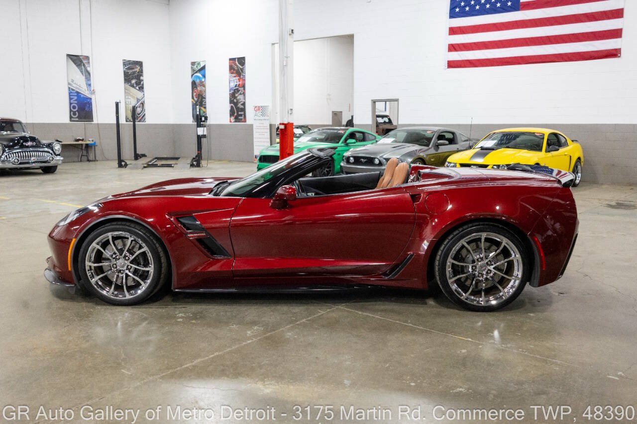 Used 2017 Chevrolet Corvette Grand Sport RWD image 4