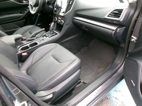 Used 2018 Subaru Impreza 2.0i Limited AWD/4WD image 12