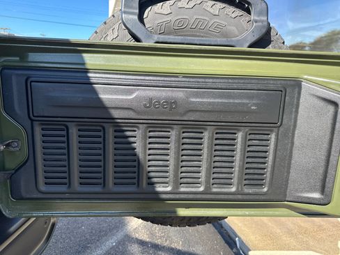 Used 2021 Jeep Wrangler Unlimited Sport S image 15