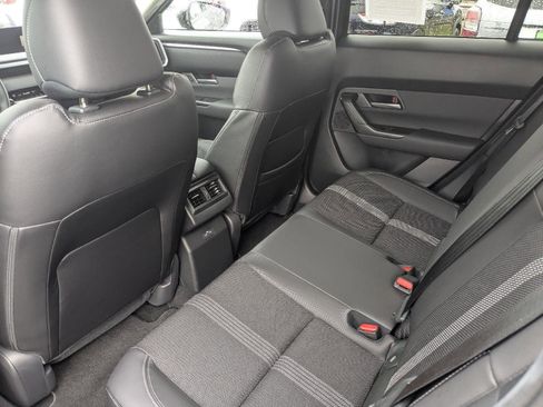 Used 2025 MAZDA CX-50 2.5 Hybrid w/ Preferred Pkg image 14