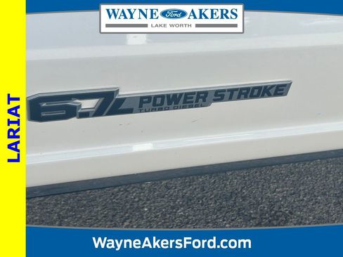 Certified 2023 Ford F250 Lariat w/ Lariat Ultimate Package image 18