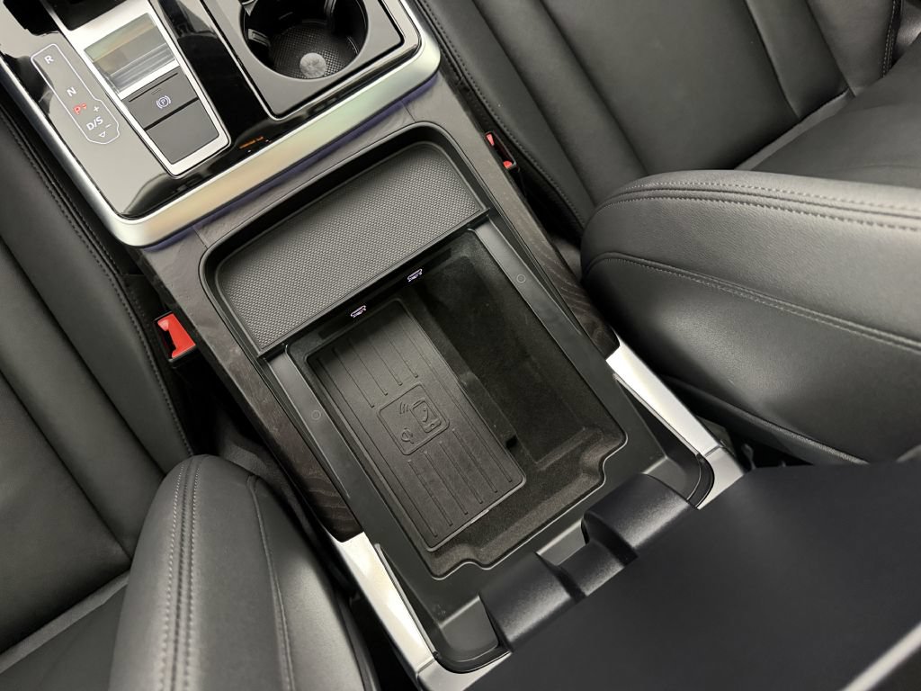 Used 2023 Audi Q7 3.0T Premium AWD/4WD image 43