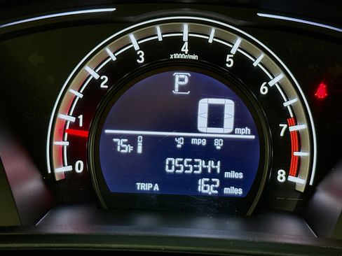 Used 2017 Honda CR-V LX image 13