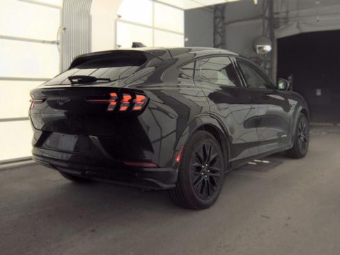 Used 2025 Ford Mustang Mach-E Premium w/ Sport Appearance Package AWD/4WD image 5