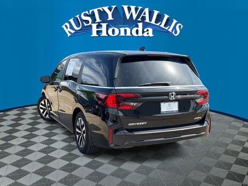 Used 2026 Honda Odyssey EX-L image 3