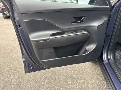 Used 2024 Hyundai Kona SEL AWD/4WD image 15