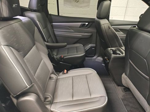 New 2026 Buick Enclave Sport Touring w/ Power Package image 11